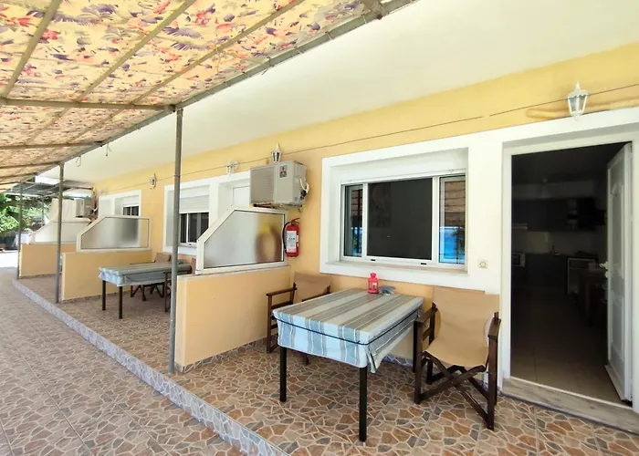 Rosa\'S Beach Studios