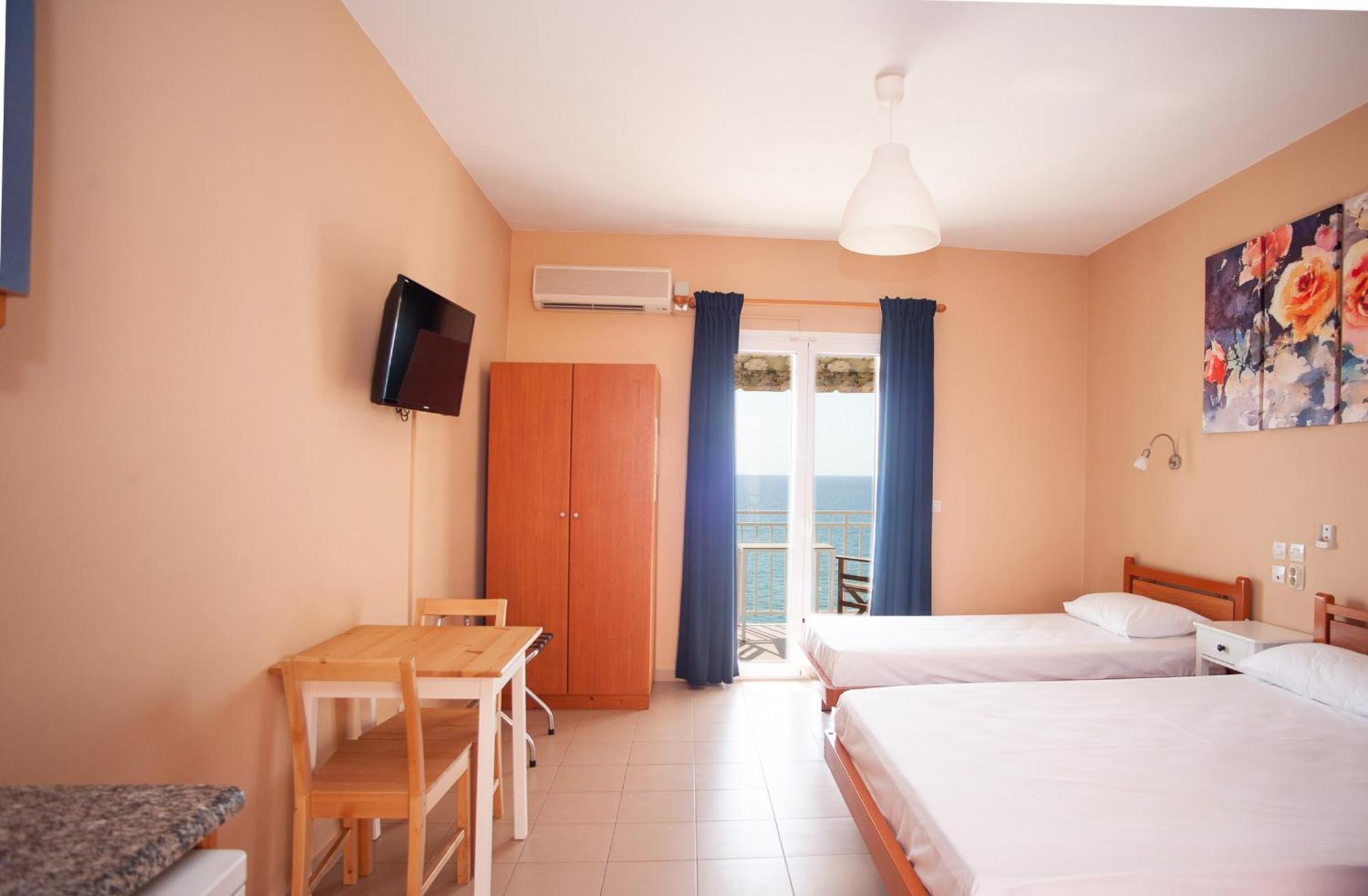 Rosa's Appartement Lourdata (Kefalonia)